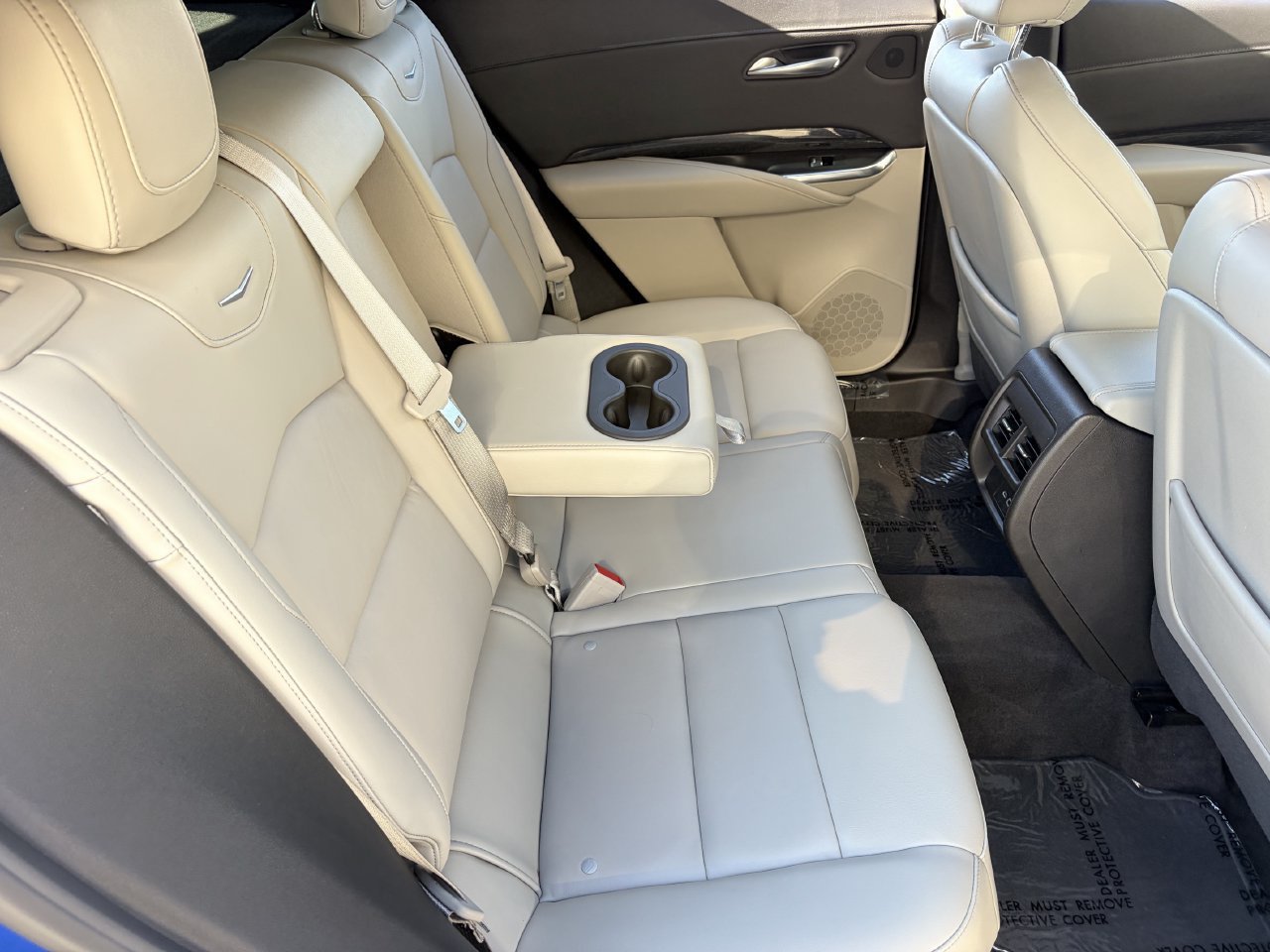 Certified 2023 Cadillac XT4 Premium Luxury FWD image 14