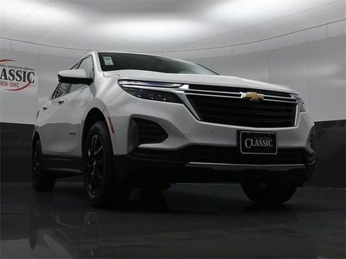 Used 2023 Chevrolet Equinox LT w/ LPO, Floor Liner Package image 28