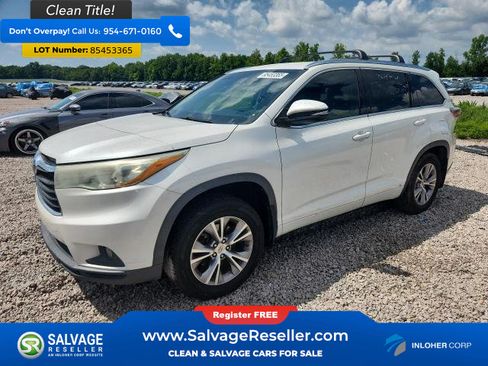 Used 2015 Toyota Highlander XLE AWD/4WD image 1