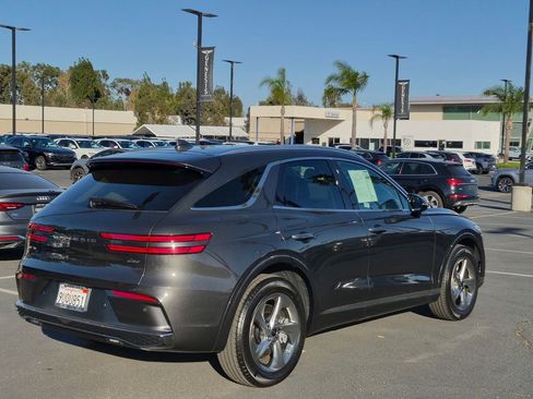 Used 2026 Genesis GV70 2.5T image 7