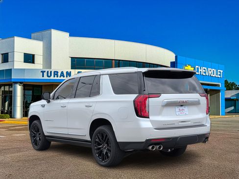 Used 2022 GMC Yukon Denali AWD/4WD image 3