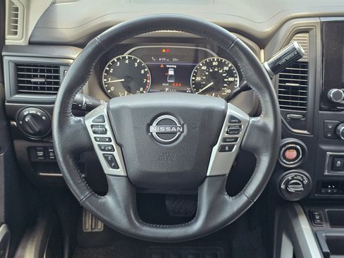 Certified 2024 Nissan Titan SV w/ SV Convenience Package AWD/4WD image 16