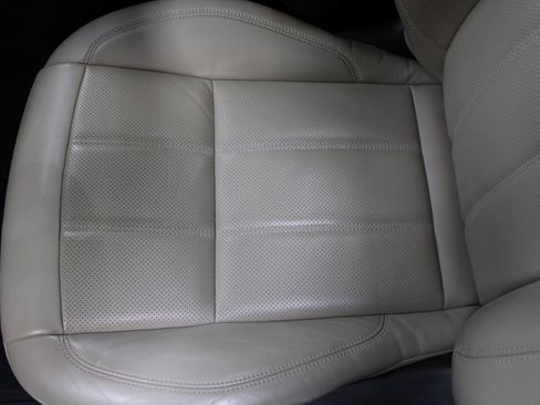 Used 2019 Land Rover Range Rover Sport HSE image 15