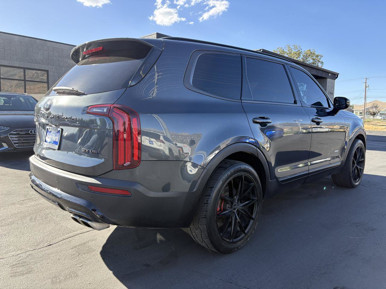 Used 2021 Kia Telluride SX w/ SX Prestige Package AWD/4WD image 5