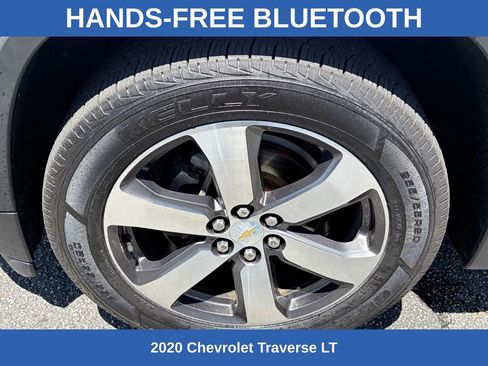 Used 2020 Chevrolet Traverse LT w/ LT Premium Package FWD image 9