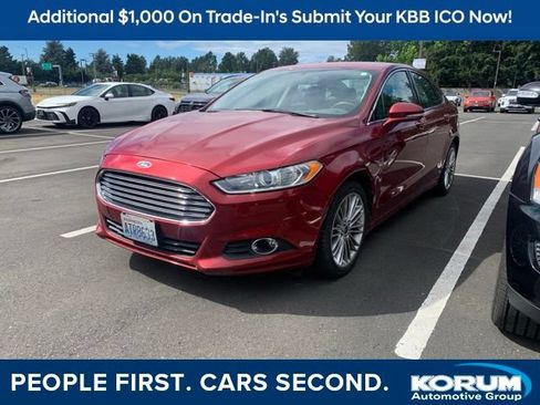 Used 2015 Ford Fusion SE w/ Equipment Group 202A FWD image 1