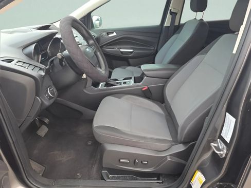 Used 2018 Ford Escape SE FWD image 48