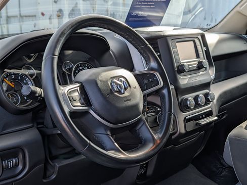Used 2019 RAM 1500 Big Horn RWD image 21