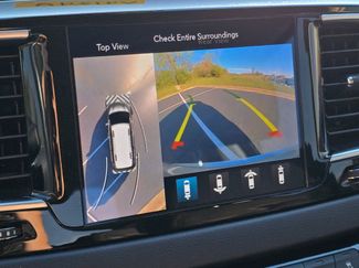 Used 2019 Chrysler Pacifica Touring-L Plus w/ Advanced Safetytec Group FWD video 4