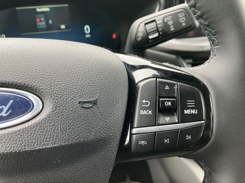 Used 2023 Ford Escape Platinum image 27