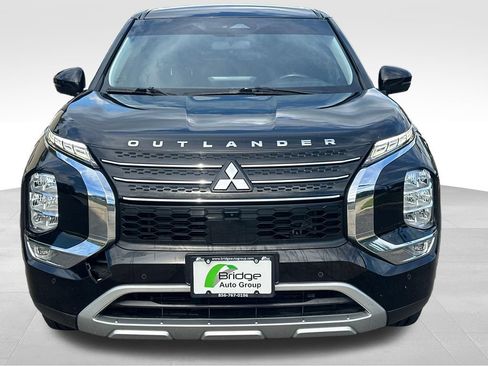 Used 2022 Mitsubishi Outlander SEL Black Edition FWD image 2