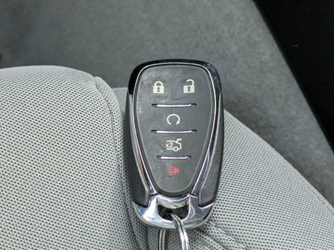 Used 2023 Chevrolet Camaro LT RWD image 21