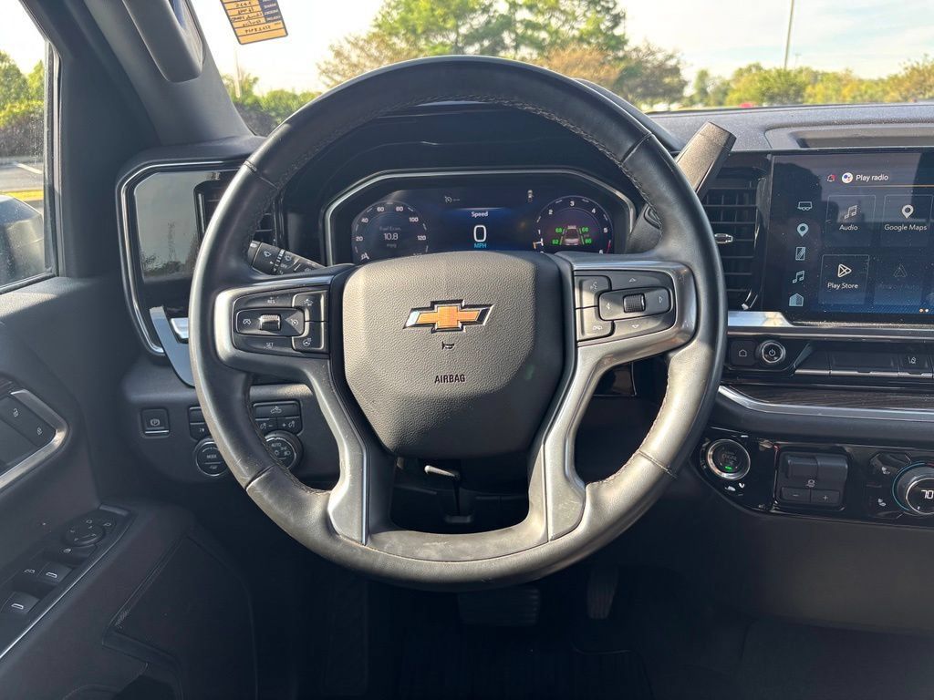 Used 2025 Chevrolet Silverado 2500 LT w/ Convenience Package AWD/4WD image 24