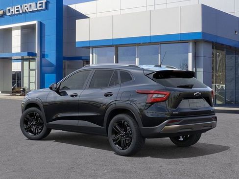 New 2026 Chevrolet Trax ACTIV image 3