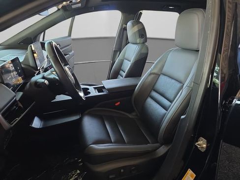 Used 2025 Honda Prologue Touring image 12