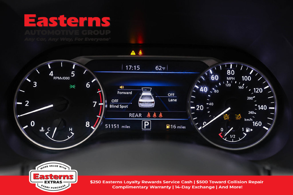 Used 2024 Nissan Sentra SV FWD image 19