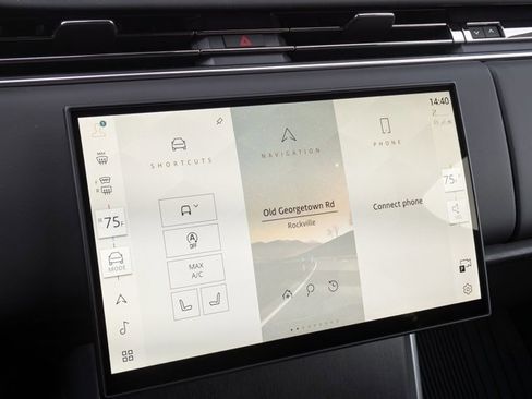 New 2026 Land Rover Range Rover Long Wheelbase SE image 12