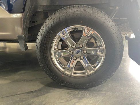 Used 2022 Ford F150 Lariat AWD/4WD image 9
