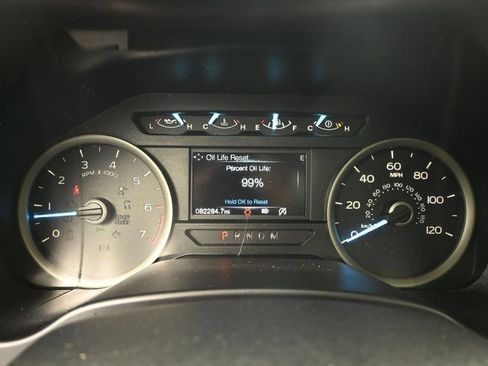 Used 2020 Ford F150 XLT w/ Equipment Group 302A Luxury AWD/4WD image 33