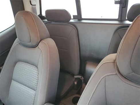 Used 2019 GMC Canyon SLE w/ Elevation Edition image 30