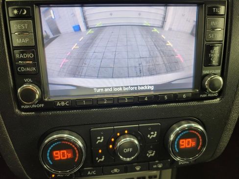 Used 2008 Nissan Altima 3.5 SE w/ Premium Pkg image 15