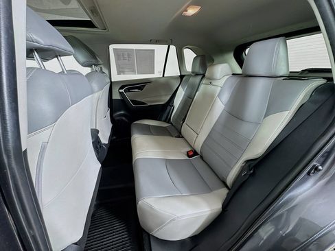 Certified 2021 Toyota RAV4 XLE Premium AWD/4WD image 23