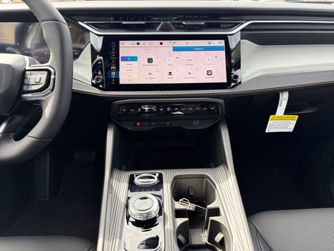 New 2026 Jeep Cherokee Limited AWD/4WD image 13