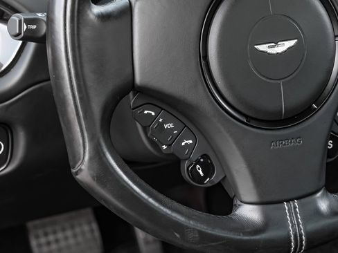 Used 2016 Aston Martin Vanquish Coupe RWD image 11