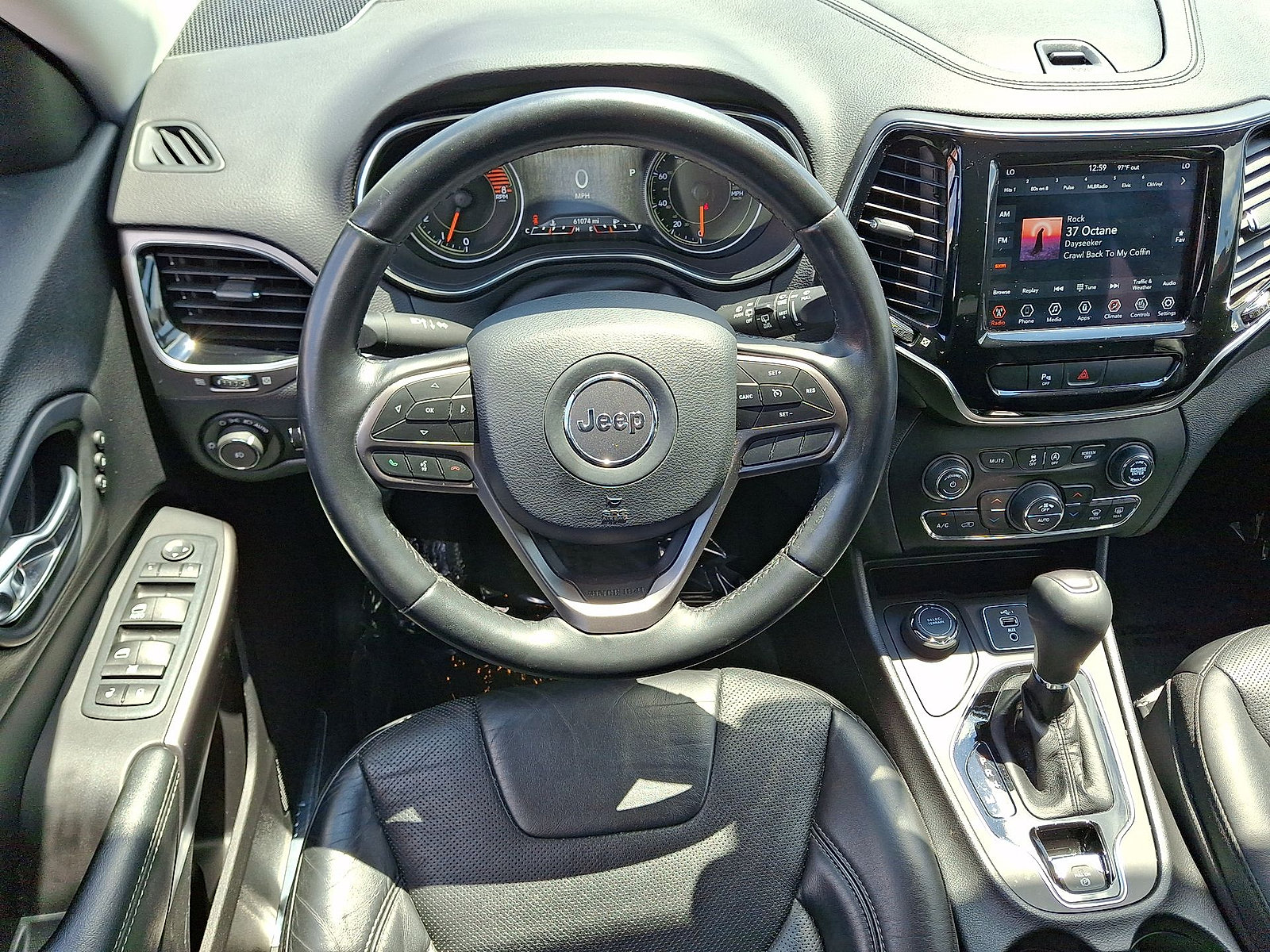 Used 2020 Jeep Cherokee Limited AWD/4WD image 21