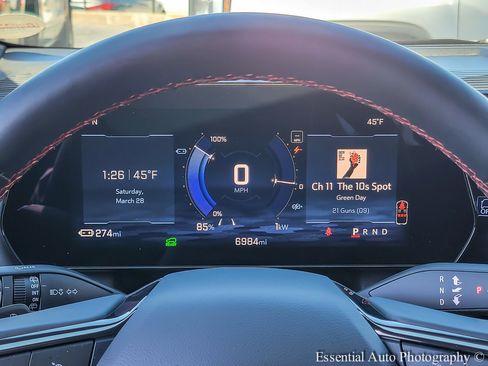 Used 2024 Chevrolet Equinox EV RS FWD image 17