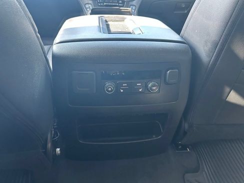 Used 2019 Chevrolet Suburban Premier w/ RST Edition RWD image 46
