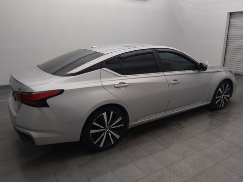 Used 2021 Nissan Altima 2.5 SR FWD image 10