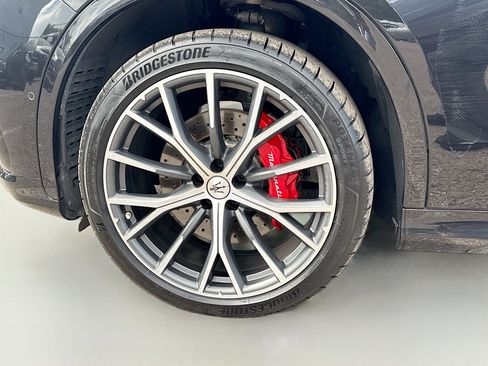 Certified 2024 Maserati Grecale Trofeo image 40