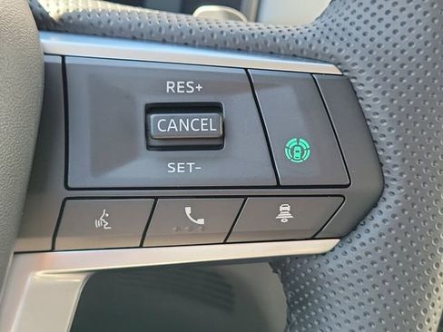 New 2025 Mitsubishi Outlander SE image 26