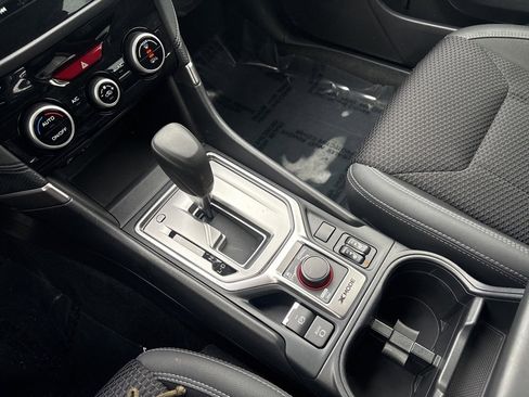 Certified 2023 Subaru Forester Premium image 18