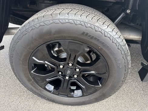 Used 2023 Ford F150 Lariat w/ Equipment Group 502A High image 17