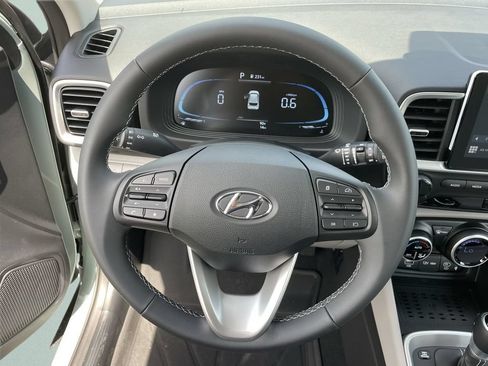 New 2026 Hyundai Venue SEL FWD image 34