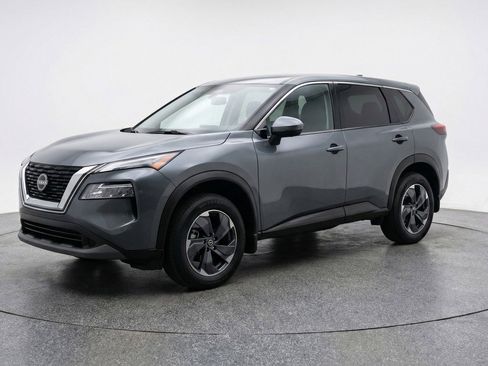 Used 2025 Nissan Rogue SV AWD/4WD image 3