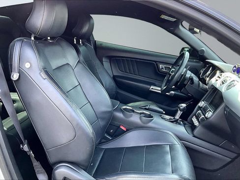 Used 2015 Ford Mustang GT Premium RWD image 7