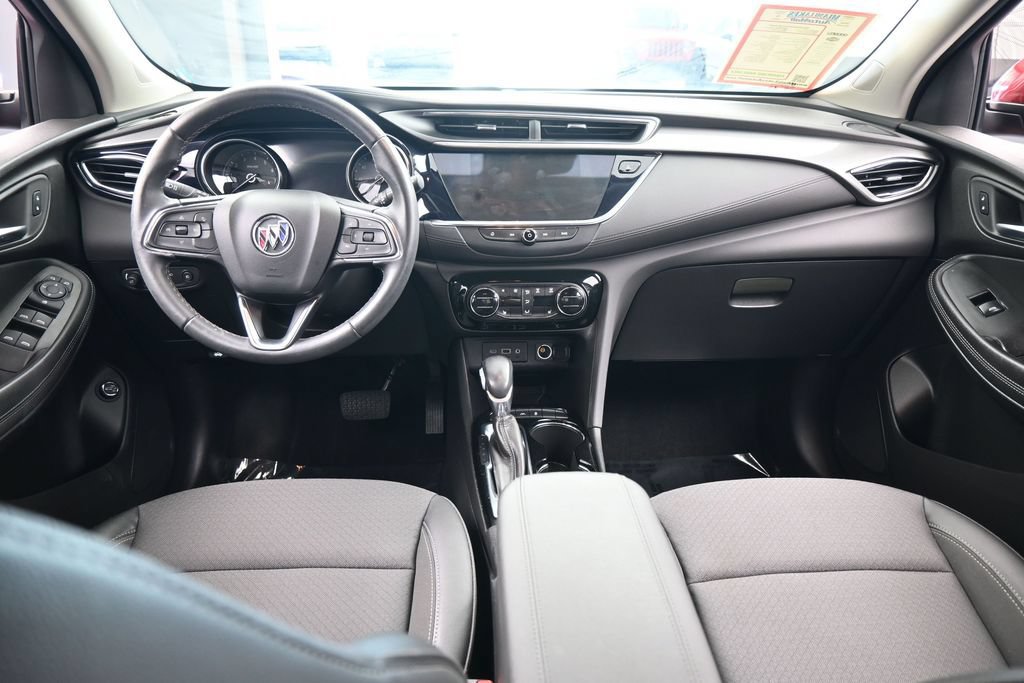 Used 2023 Buick Encore GX Select w/ Sport Touring Package FWD image 40