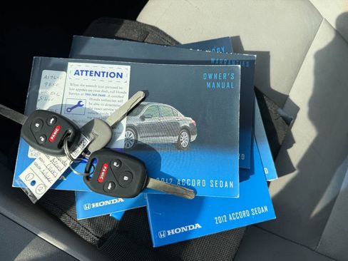 Used 2012 Honda Accord EX-L image 20