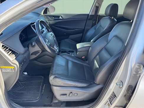 Used 2017 Hyundai Tucson SE Plus image 5