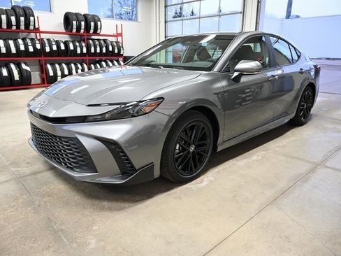 New 2026 Toyota Camry SE image 8
