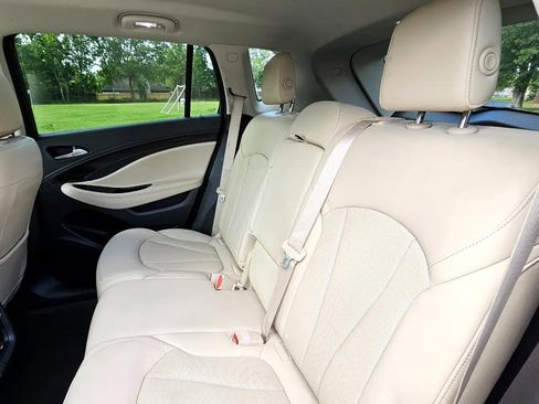 Used 2020 Buick Envision Essence image 22