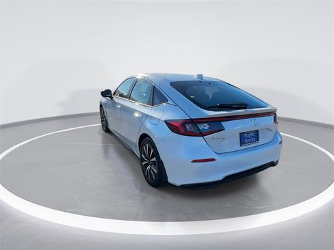 Used 2022 Honda Civic EX-L image 10