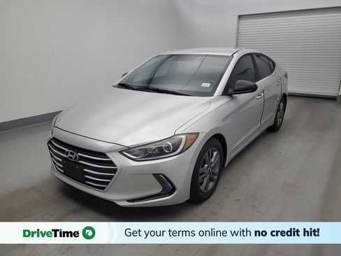 Used 2017 Hyundai Elantra SE w/ SE A/T Tech Package 03 FWD image 1