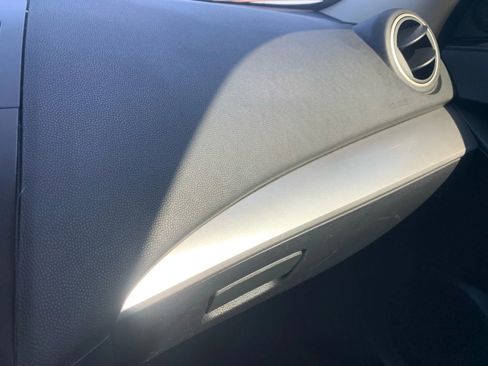 Used 2012 MAZDA MAZDA3 i Touring image 30