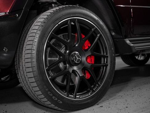 Used 2025 Mercedes-Benz G 63 AMG 4MATIC image 29