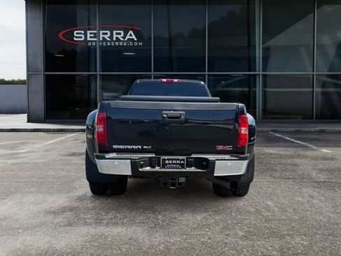 Used 2011 GMC Sierra 3500 SLT AWD/4WD image 4