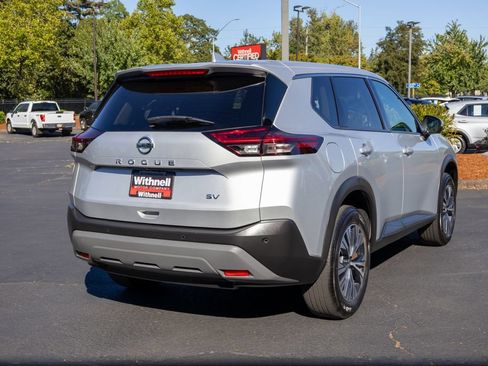 Used 2021 Nissan Rogue SV FWD image 7